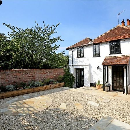 Henry VIII Cottage In The Heart Of Henley Zewnętrze zdjęcie